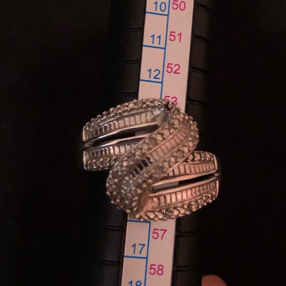 Sophisticated Silver Split Band Earrings - Picture 8 of 10